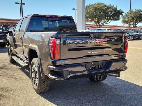 New 2026 GMC Sierra 2500 Denali w/ Denali Reserve Package AWD/4WD image 2