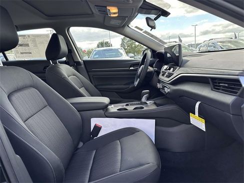 New 2025 Nissan Altima 2.5 SV w/ SV Premium Package image 10