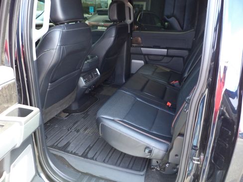 Used 2021 Ford F150 Lariat AWD/4WD image 3