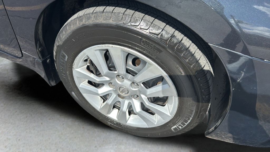 Used 2015 Nissan Altima 2.5 S w/ Power Driver Seat Package FWD image 21