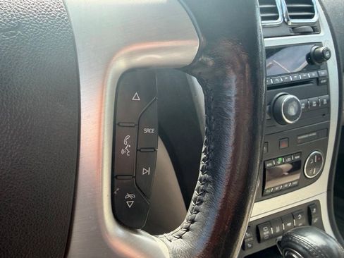 Used 2012 GMC Acadia SLT AWD/4WD image 12