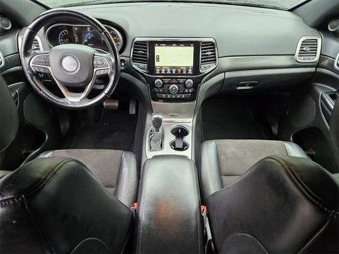 Used 2020 Jeep Grand Cherokee Altitude image 20