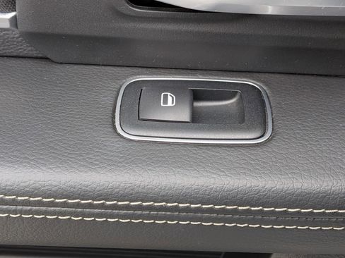 Used 2024 RAM 2500 Big Horn image 28