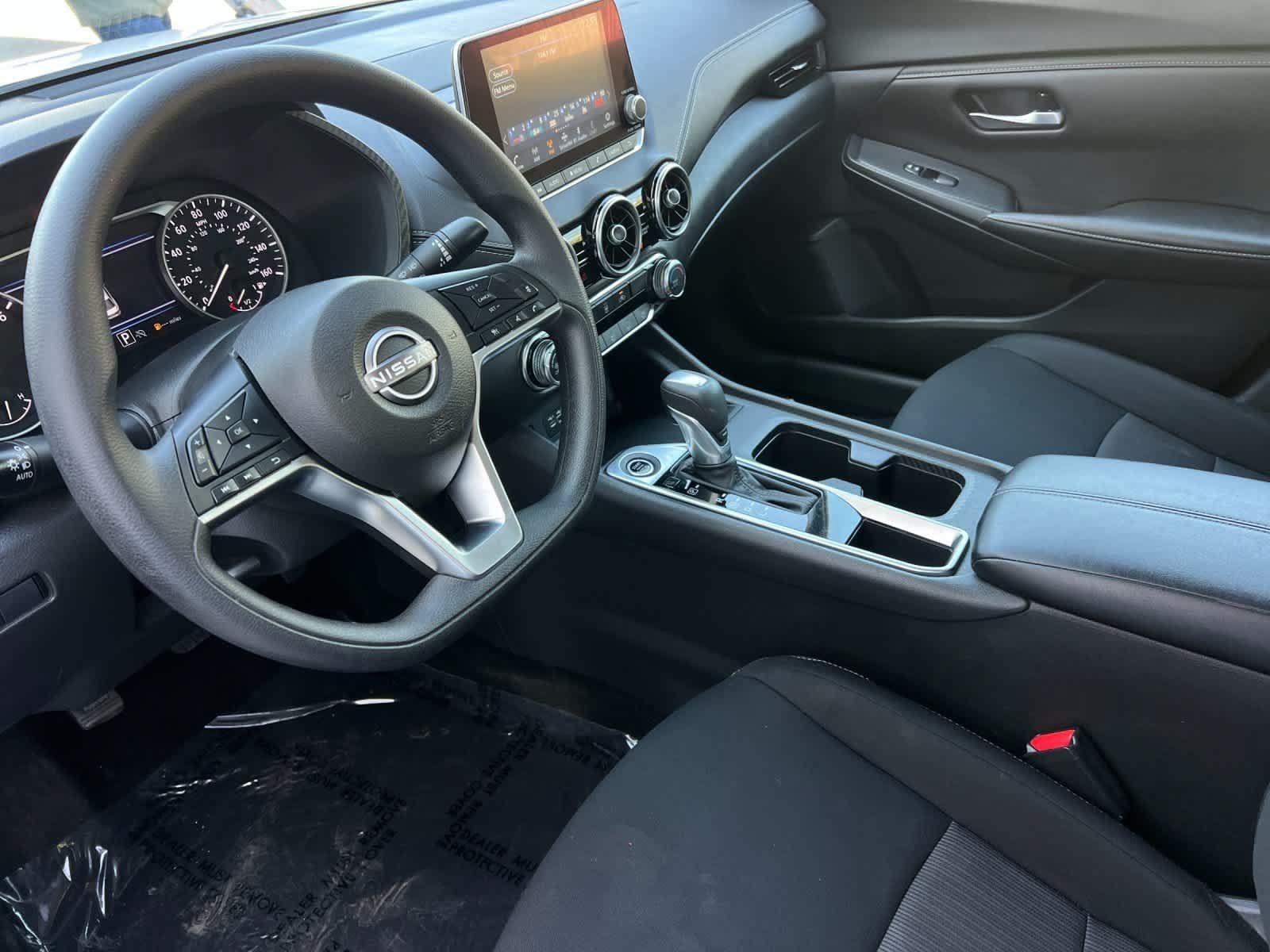 Used 2025 Nissan Sentra SV FWD image 12