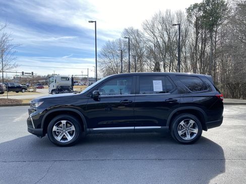 Used 2024 Honda Pilot EX-L image 6