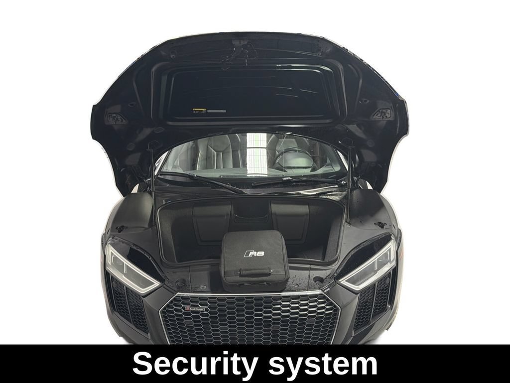 Used 2018 Audi R8 V10 AWD/4WD image 14