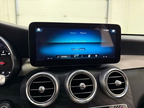 Used 2021 Mercedes-Benz GLC 300 w/ AMG Line image 29
