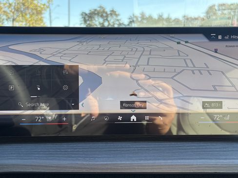 Used 2025 BMW i4 xDrive40i w/ Premium Package AWD/4WD image 23