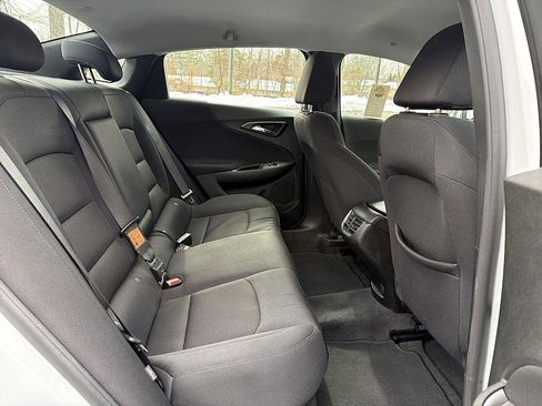 Used 2023 Chevrolet Malibu LT image 20