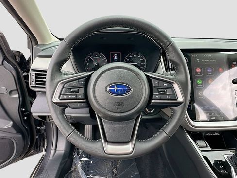 Certified 2025 Subaru Outback Premium w/ Popular Package #1A AWD/4WD image 11