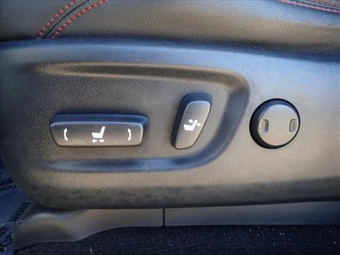Used 2020 Toyota 4Runner TRD Pro AWD/4WD image 11