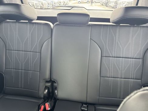 New 2026 Buick Enclave Avenir w/ Super Cruise Package AWD/4WD image 24