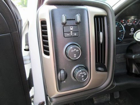 Used 2017 GMC Sierra 3500 Denali w/ Duramax Plus Package AWD/4WD image 13
