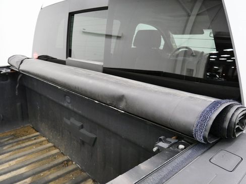 Used 2015 Chevrolet Silverado 2500 High Country image 39