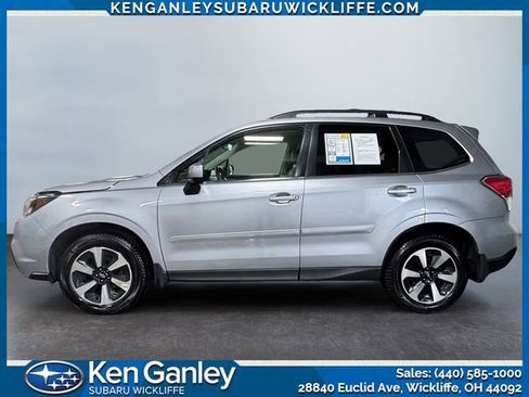 Used 2017 Subaru Forester 2.5i Limited AWD/4WD image 2