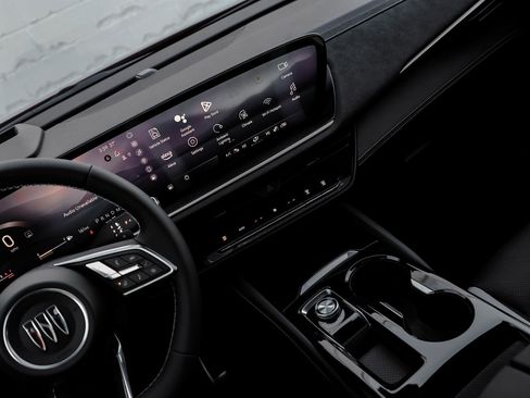 New 2025 Buick Envision Sport Touring image 33