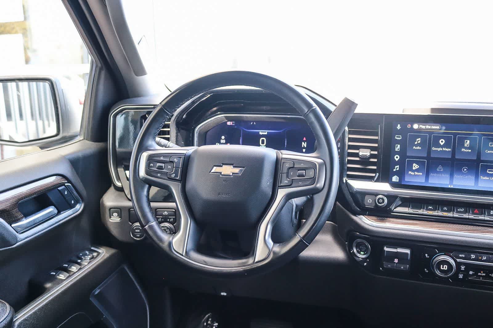 Used 2025 Chevrolet Silverado 1500 LT RWD image 14