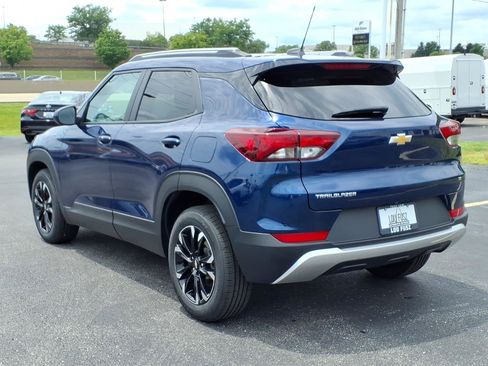 Used 2023 Chevrolet TrailBlazer LT FWD image 5