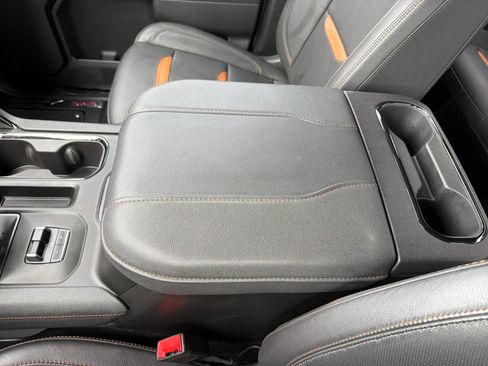Used 2025 GMC Sierra 1500 AT4 AWD/4WD image 22