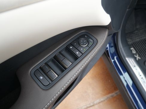 Certified 2025 Lexus RX 350 FWD image 7