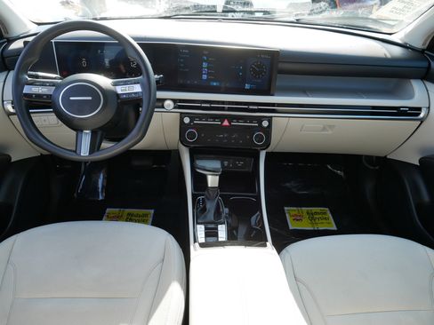 Used 2025 Hyundai Tucson SEL image 10