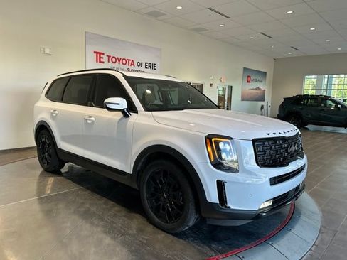 Used 2022 Kia Telluride SX w/ Nightfall Edition Package AWD/4WD image 1