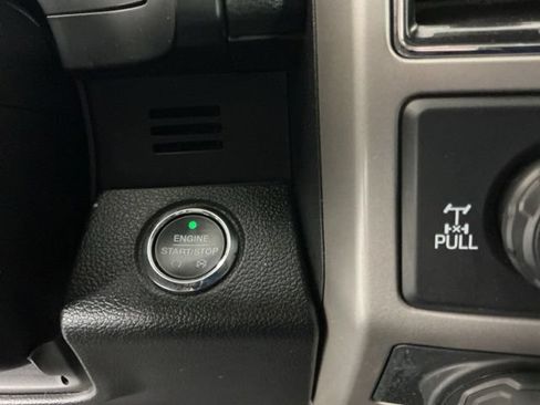 Used 2017 Ford F150 Lariat w/ Equipment Group 501A Mid AWD/4WD image 23