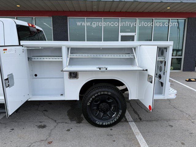 Used 2025 RAM 3500 Tradesman RWD image 12