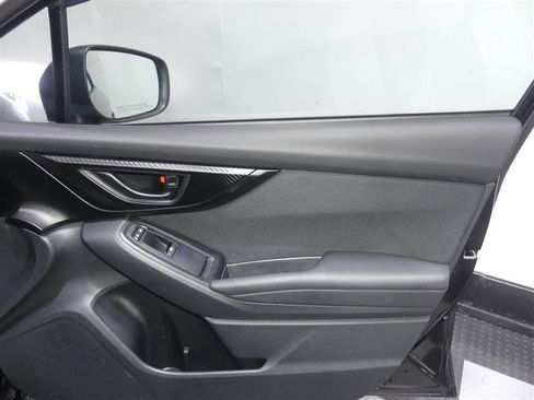 Used 2020 Subaru Impreza 2.0i image 18