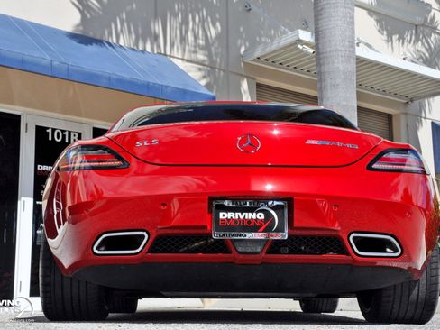 Used 2013 Mercedes-Benz SLS AMG GT Coupe image 20