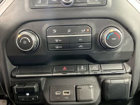 Used 2021 Chevrolet Silverado 3500 W/T w/ WT Convenience Package AWD/4WD image 11