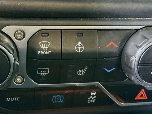 Used 2022 Jeep Wrangler Unlimited Rubicon 4xe w/ Cold Weather Group image 11