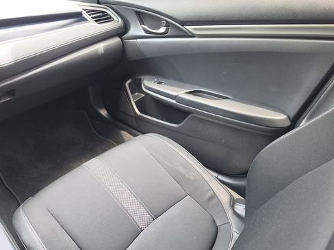 Used 2020 Honda Civic Sport image 15