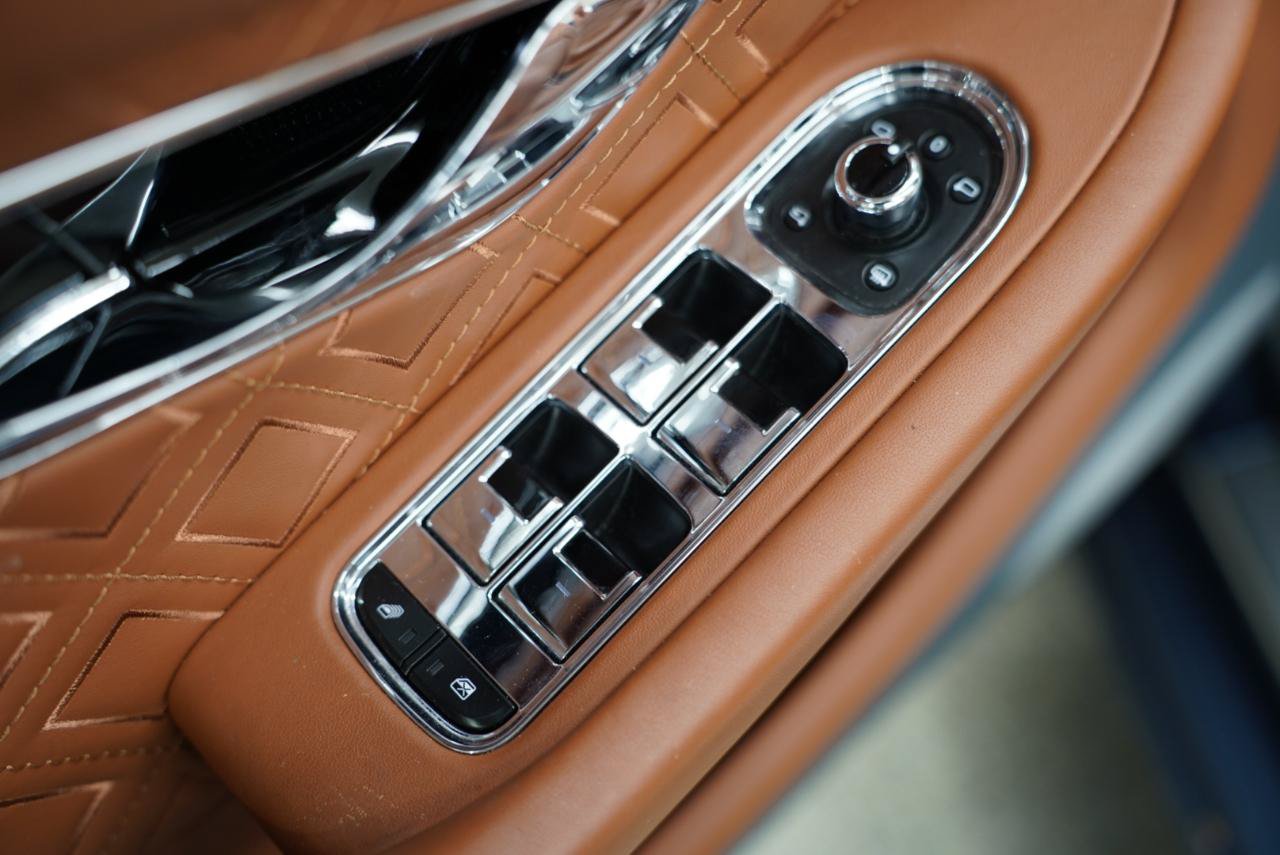 Used 2020 Bentley Continental GT V8 AWD/4WD image 36