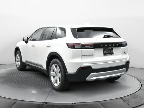 Used 2024 Honda Prologue EX image 5