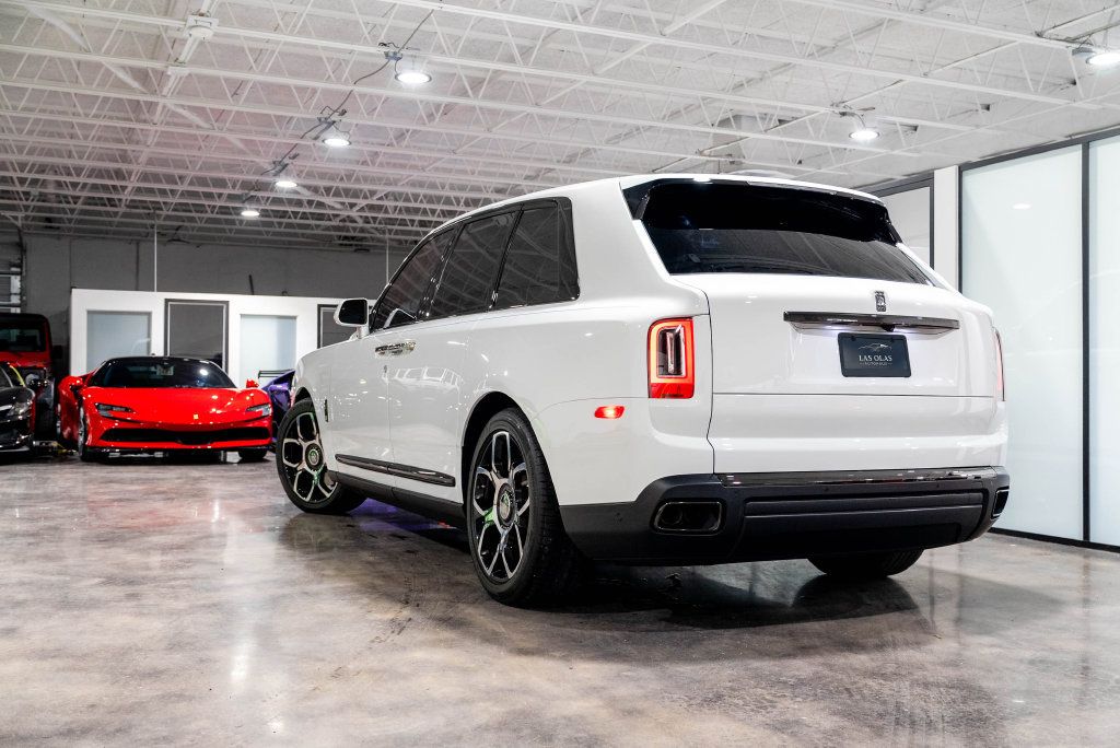 Used 2022 Rolls-Royce Cullinan Black Badge AWD/4WD image 14
