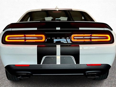 Used 2023 Dodge Challenger SRT Hellcat image 5