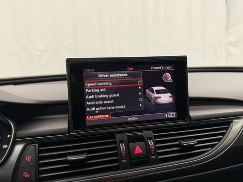 Used 2018 Audi S6 Premium Plus w/ Driver Assistance Package AWD/4WD image 17