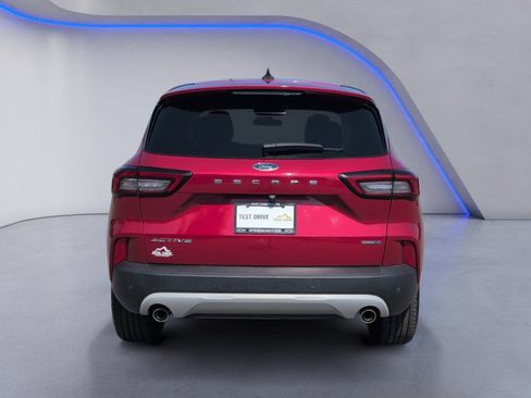 Used 2023 Ford Escape Active w/ Tech Pack #1 AWD/4WD image 14