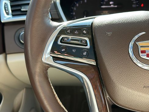 Used 2016 Cadillac SRX Performance w/ Driver Awareness Package image 17