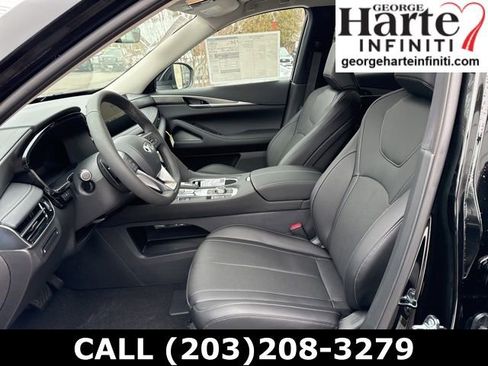 New 2026 INFINITI QX60 Pure image 10