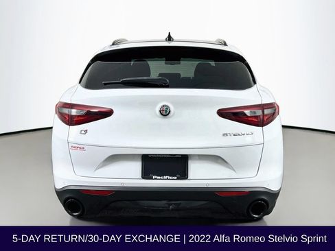 Used 2022 Alfa Romeo Stelvio Sprint AWD/4WD image 7