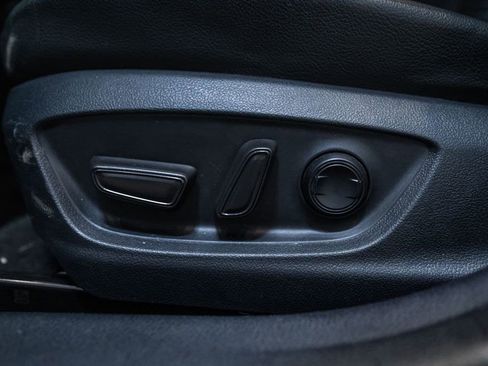 Certified 2023 Toyota Camry SE image 16