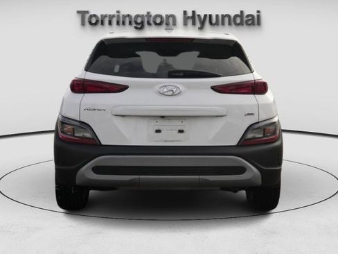 Certified 2022 Hyundai Kona SE image 6