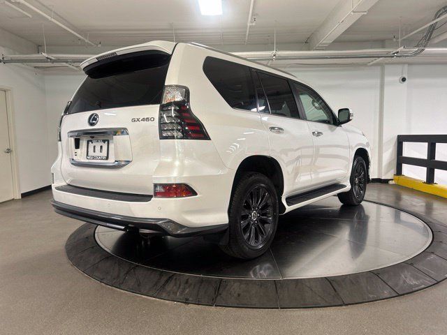 Used 2023 Lexus GX 460 Premium w/ Accessory Package AWD/4WD image 7