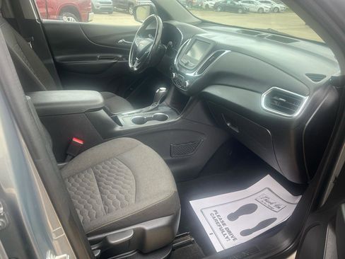 Used 2018 Chevrolet Equinox LT image 9