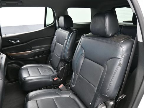 Used 2023 GMC Acadia SLE w/ Driver Convenience Package FWD image 31
