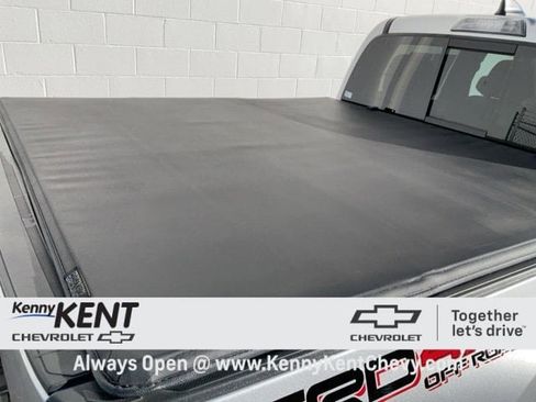 Used 2021 Toyota Tacoma TRD Off-Road w/ Technology Package image 9