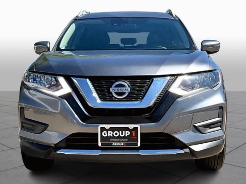 Used 2020 Nissan Rogue SV image 4