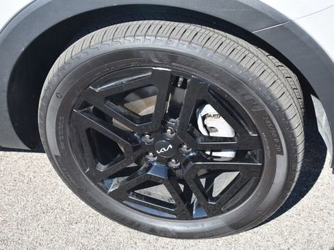 Used 2023 Kia Telluride SX Prestige X-Line AWD/4WD image 11
